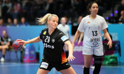 Frauen-WM 2025: Deutschland mit sechstem Sieg gegen Spanien