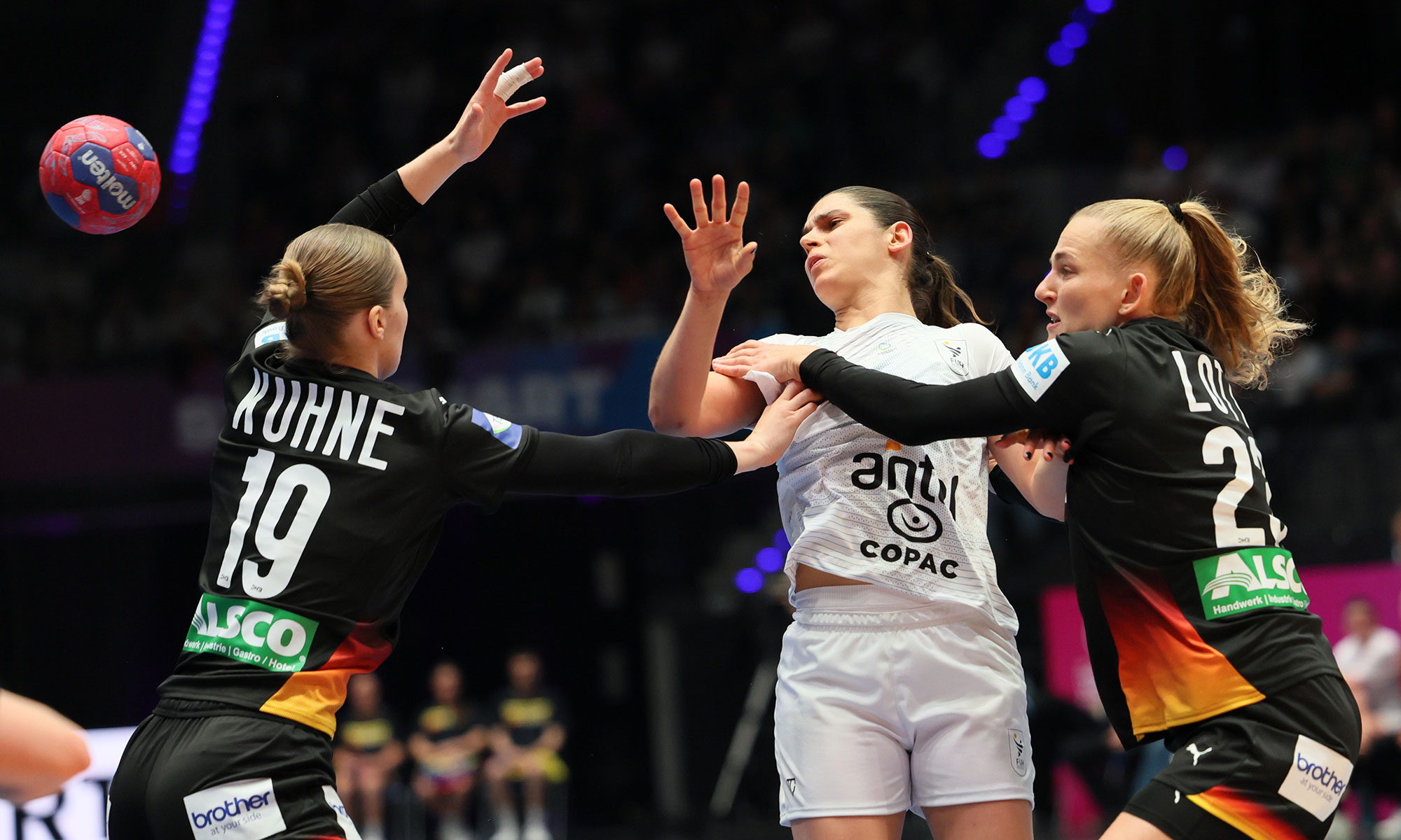 DHB-Frauen gegen Uruguay in Stuttgart