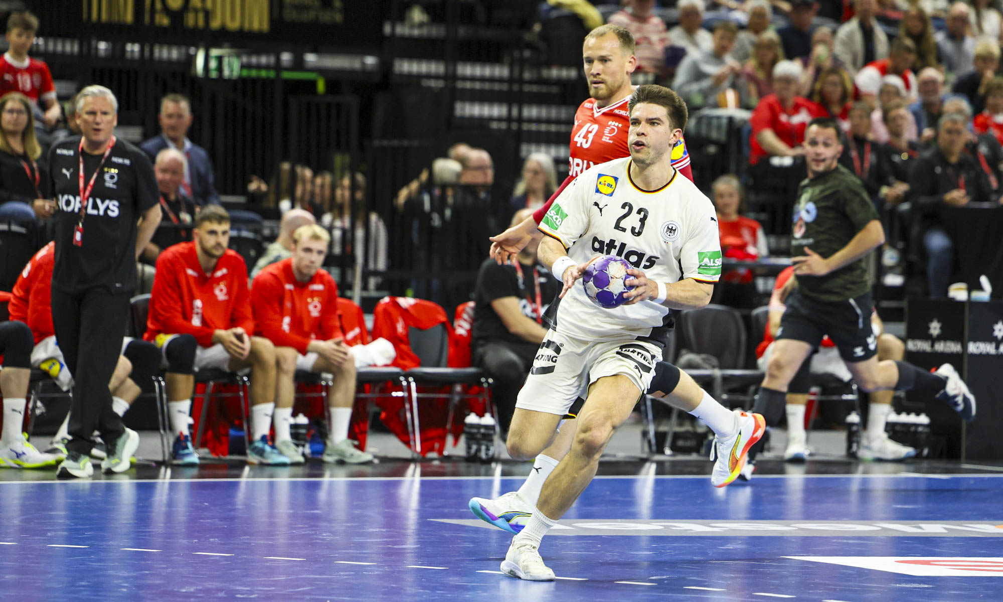 DHB-Männer gegen Dänemark