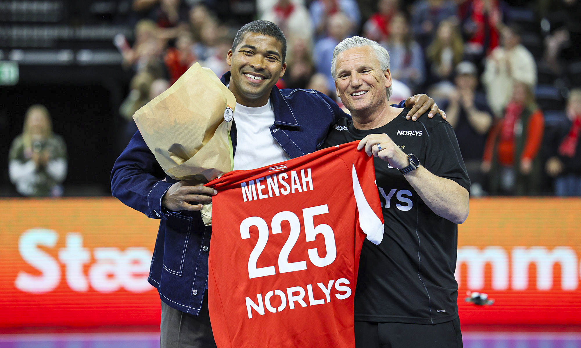 Verabschiedung von Mads Mensah Larsen (Dänemark)